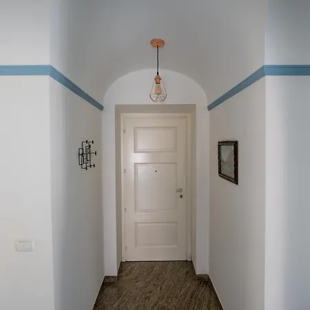 Casa Belmonte - By Myhomeincomo * Como