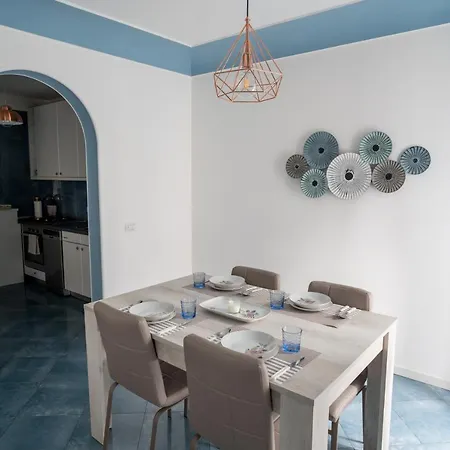 公寓 Casa Belmonte - By Myhomeincomo 科莫